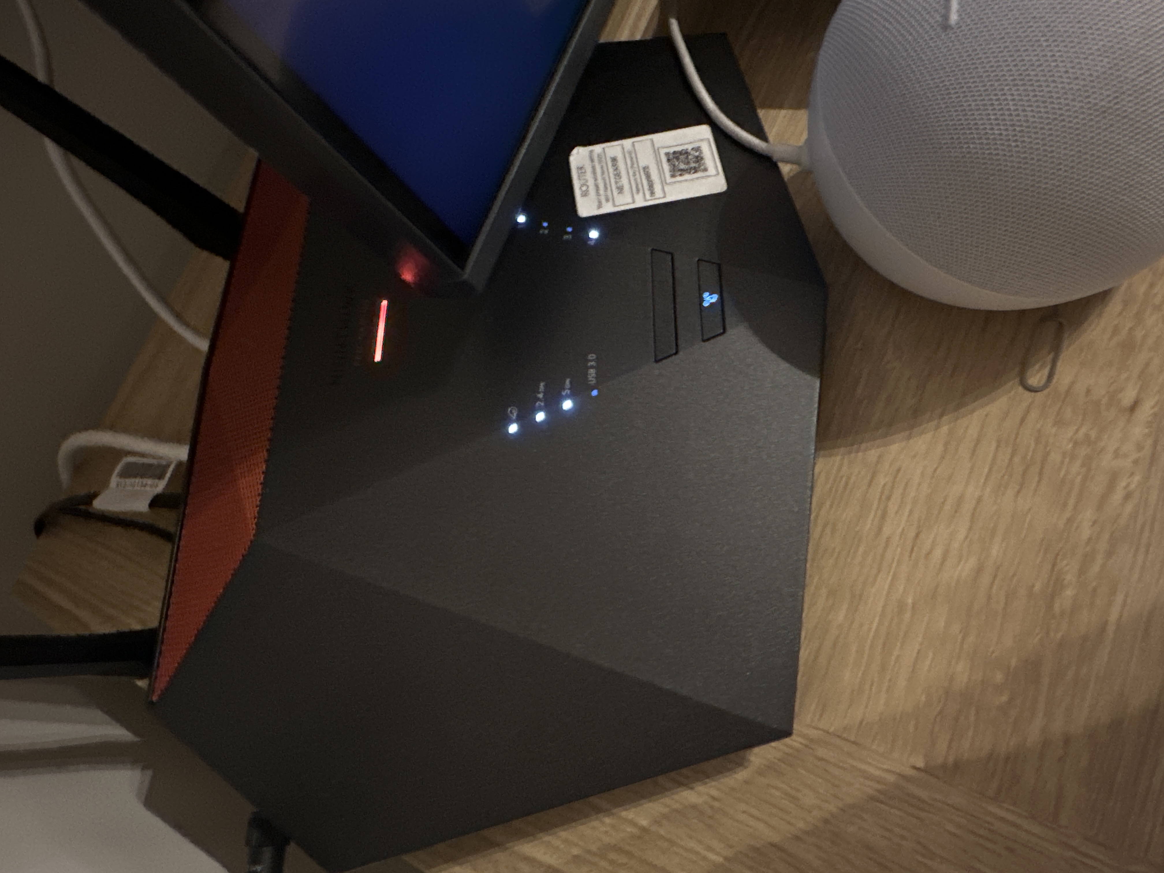 Xr1000 works but constant flashing amber NETGEAR Communities