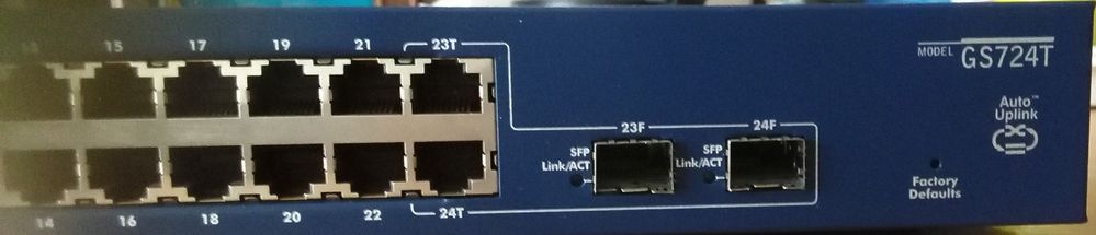 model_Switch_netgear_GS724T.jpg