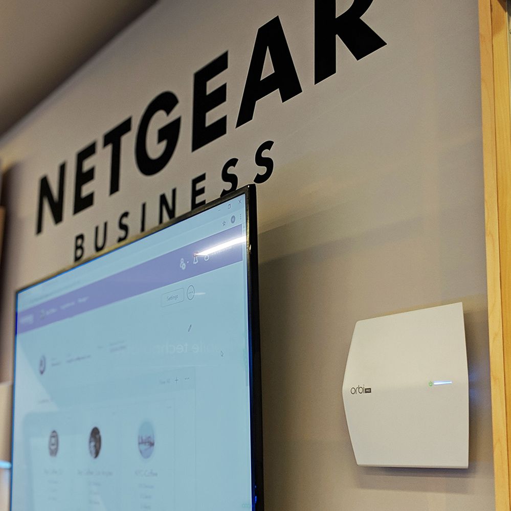 OrbiProCeiling-NETGEARCES2019sq.jpg