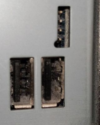 Ultra 6 - 4-pin connector_2.jpg