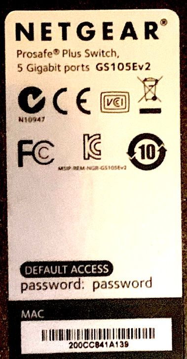 netgear_gs105ev2.jpg