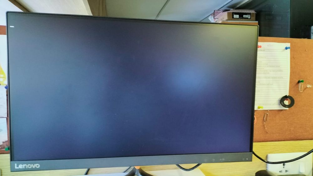 Screen with HDMI_When No Boot.jpeg